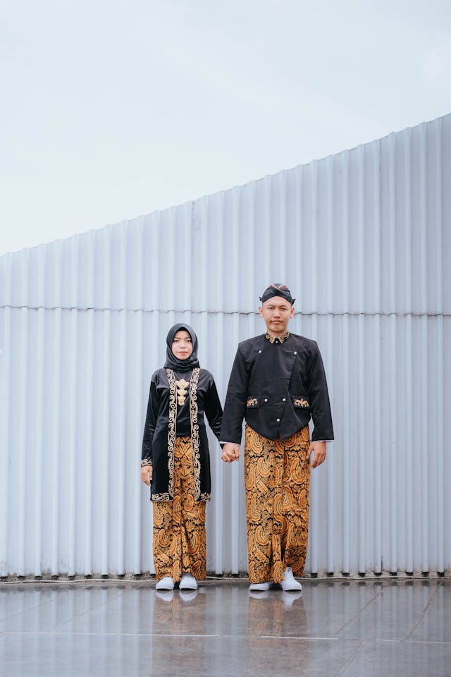 pexels-willy-wft-9915175